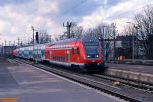 D27999 