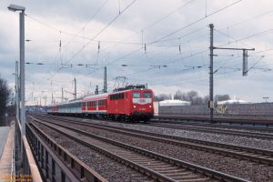 D28015 141 295