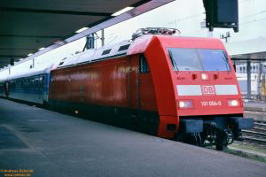 D28028 101 004