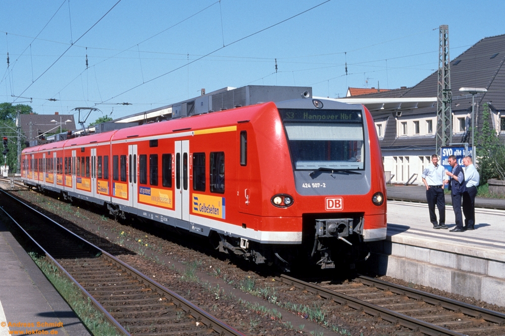https://rueckblicke3.lokfoto.de/2001/2001_05/D29559_424_507.JPG