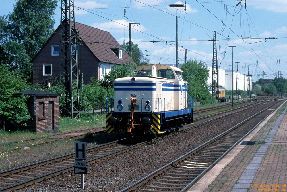https://rueckblicke3.lokfoto.de/2001/2001_05/D29580_V_629.JPG